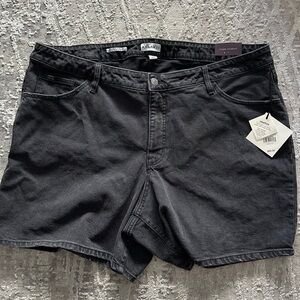 NWT Black Denim Women’s Shorts